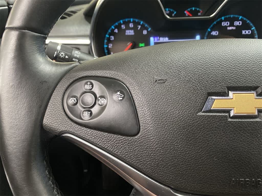 Thumbnail: 2017 Chevrolet Impala - 21