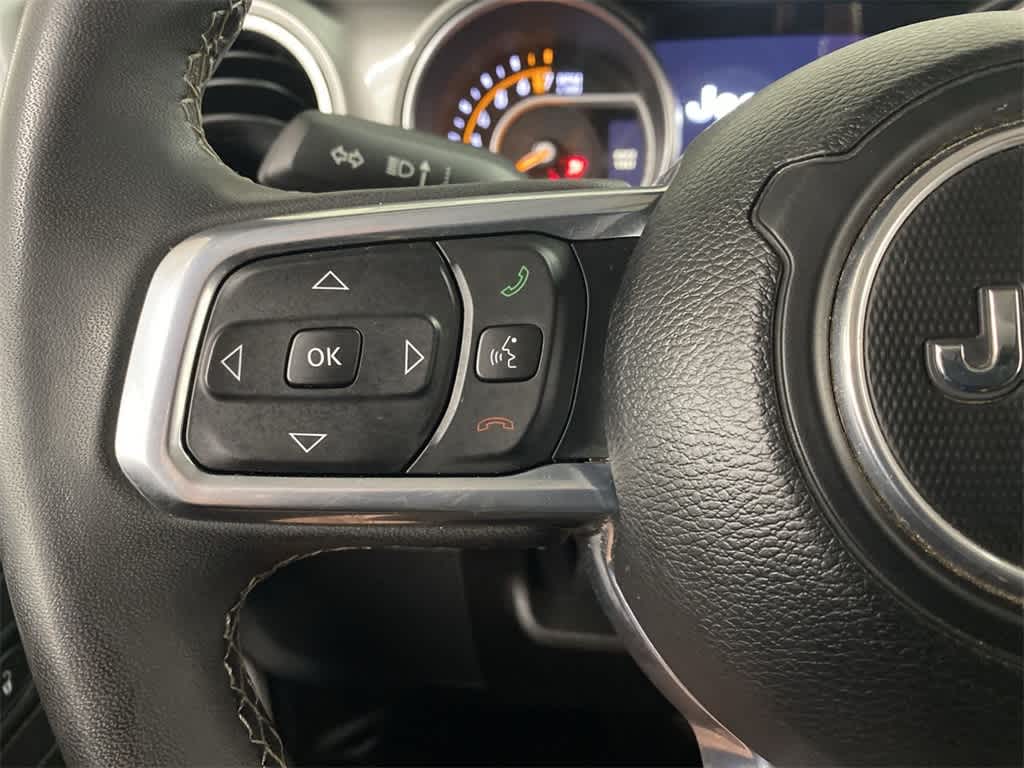 Thumbnail: 2023 Jeep Gladiator - 20