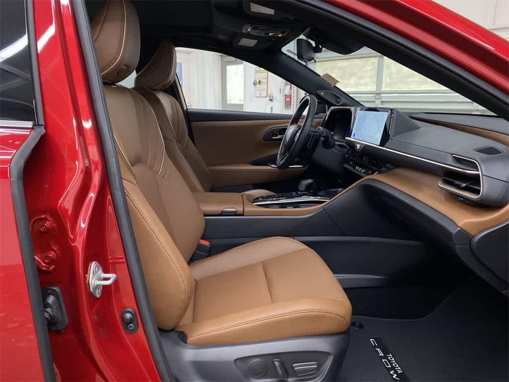 Thumbnail: 2025 Toyota Crown Signia - 19