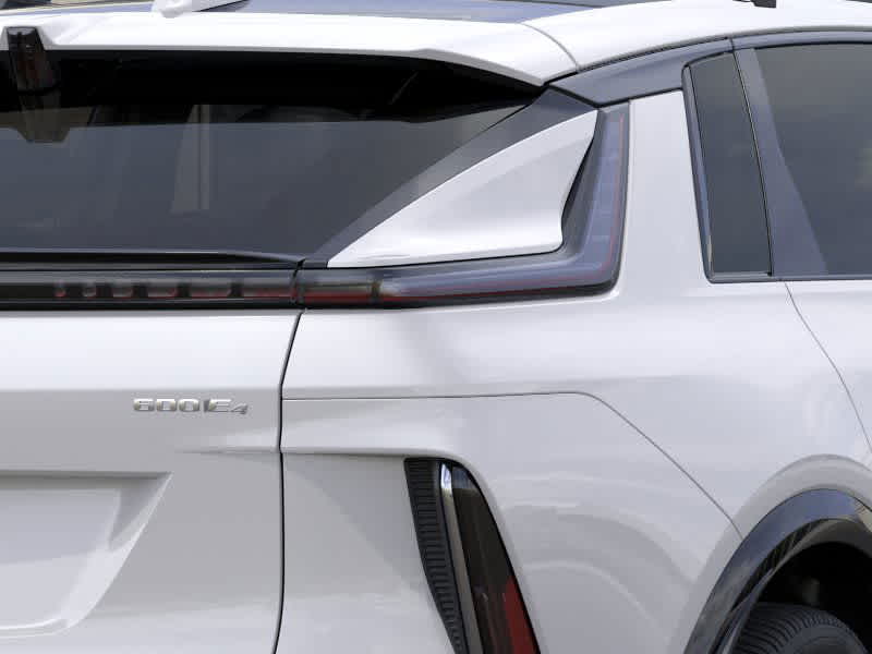 Thumbnail: 2025 Cadillac Lyriq - 11