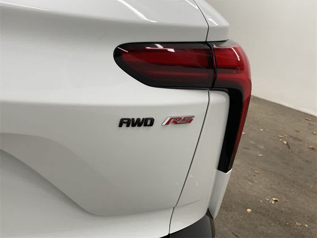 Thumbnail: 2024 Chevrolet Blazer EV - 11