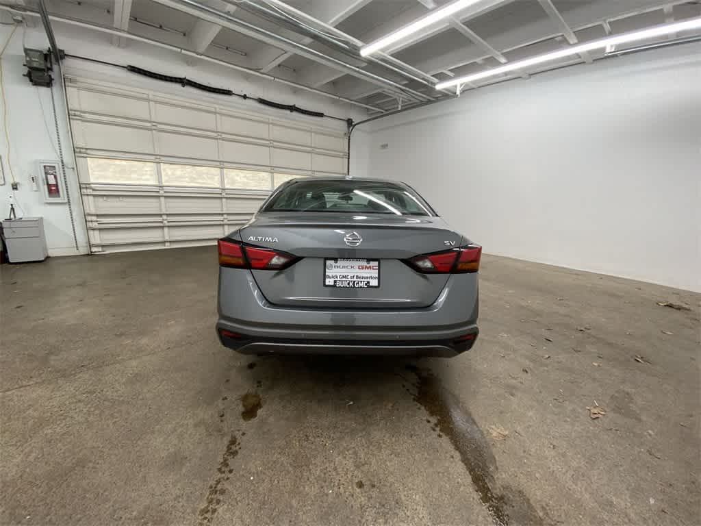 2022 Nissan Altima SV 5