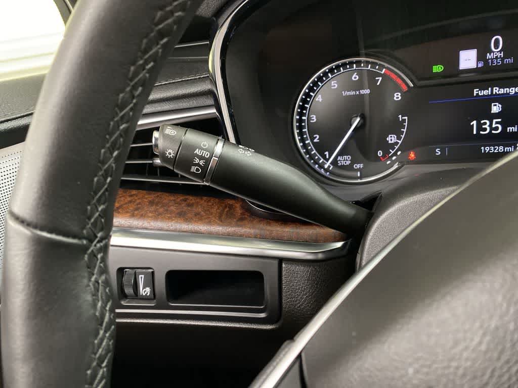 Thumbnail: 2022 Cadillac XT5 - 25