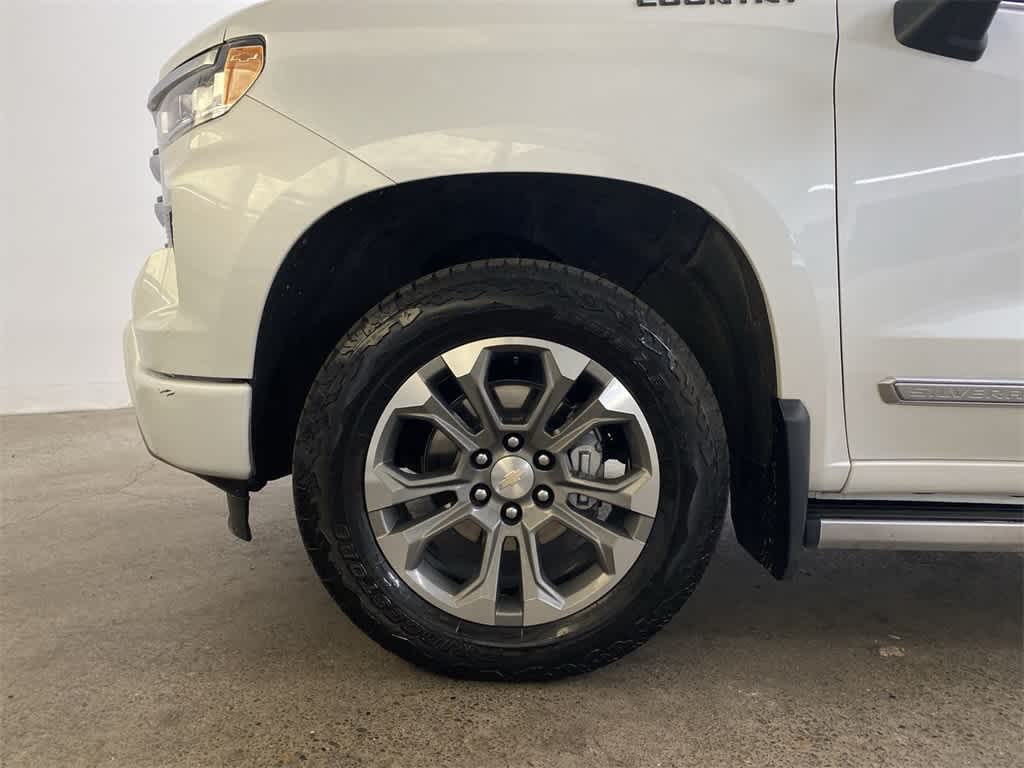 Thumbnail: 2023 Chevrolet Silverado 1500 - 11