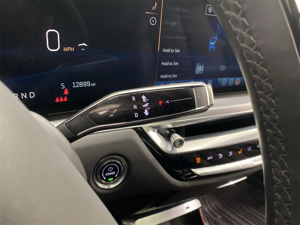 Thumbnail: 2024 Cadillac Lyriq - 27