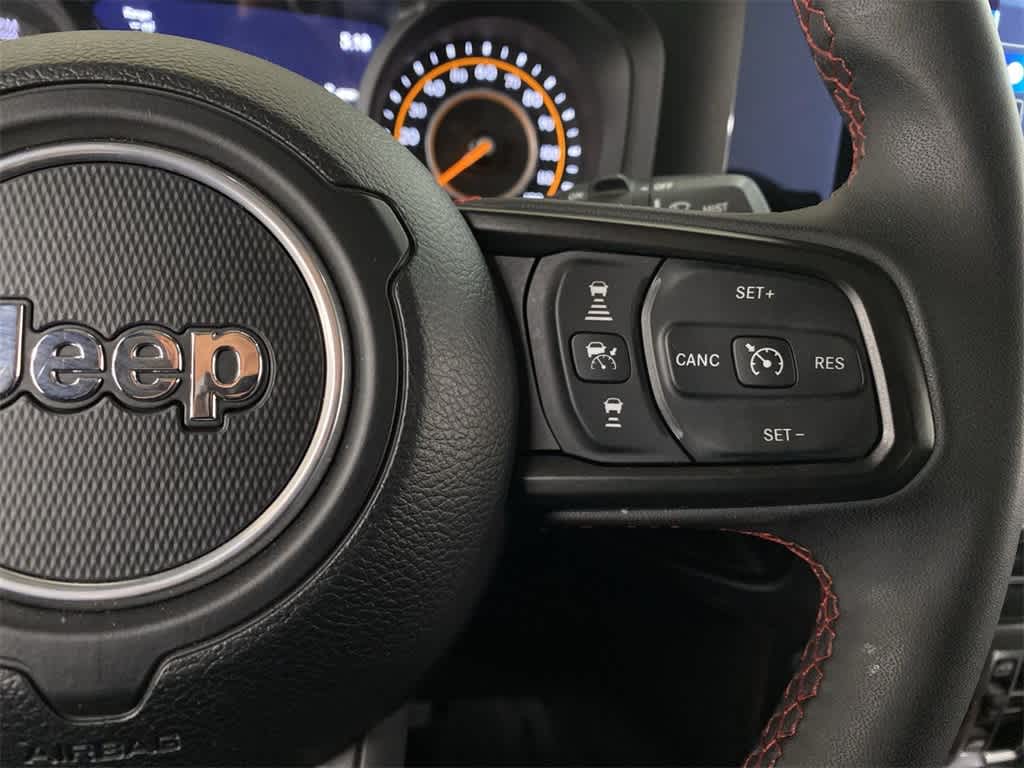 Thumbnail: 2024 Jeep Wrangler - 22