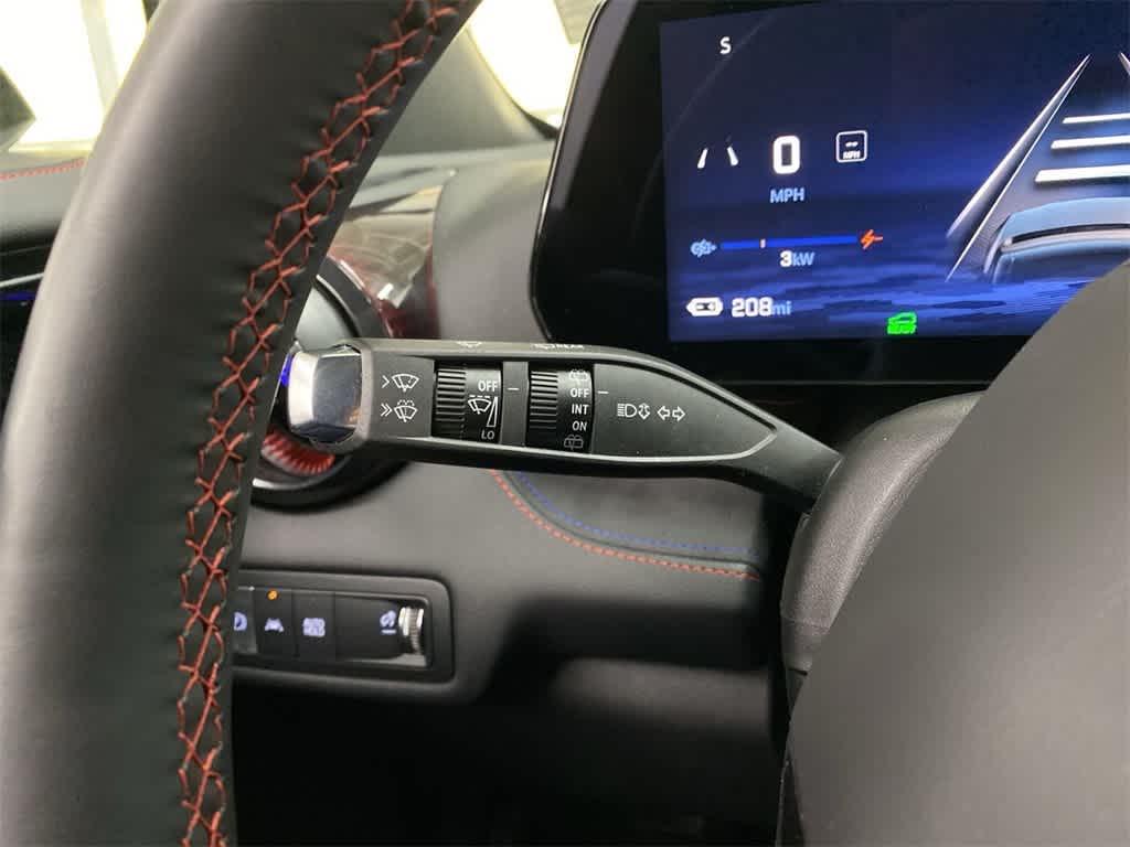 Thumbnail: 2024 Chevrolet Blazer EV - 24