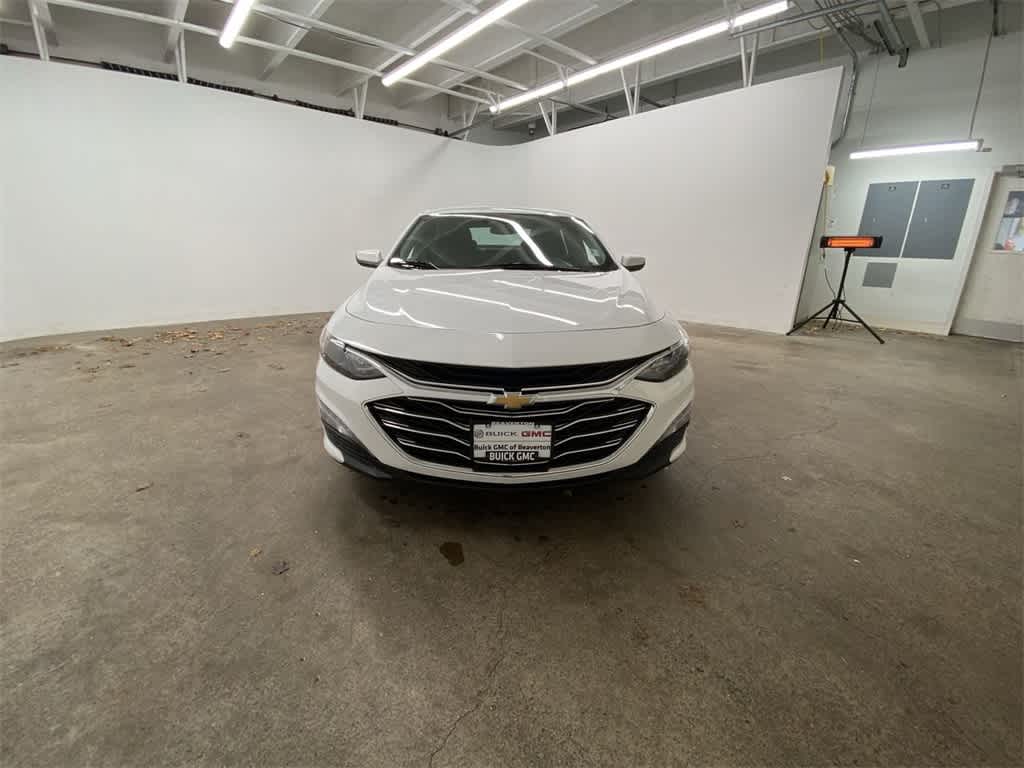 Thumbnail: 2023 Chevrolet Malibu - 9