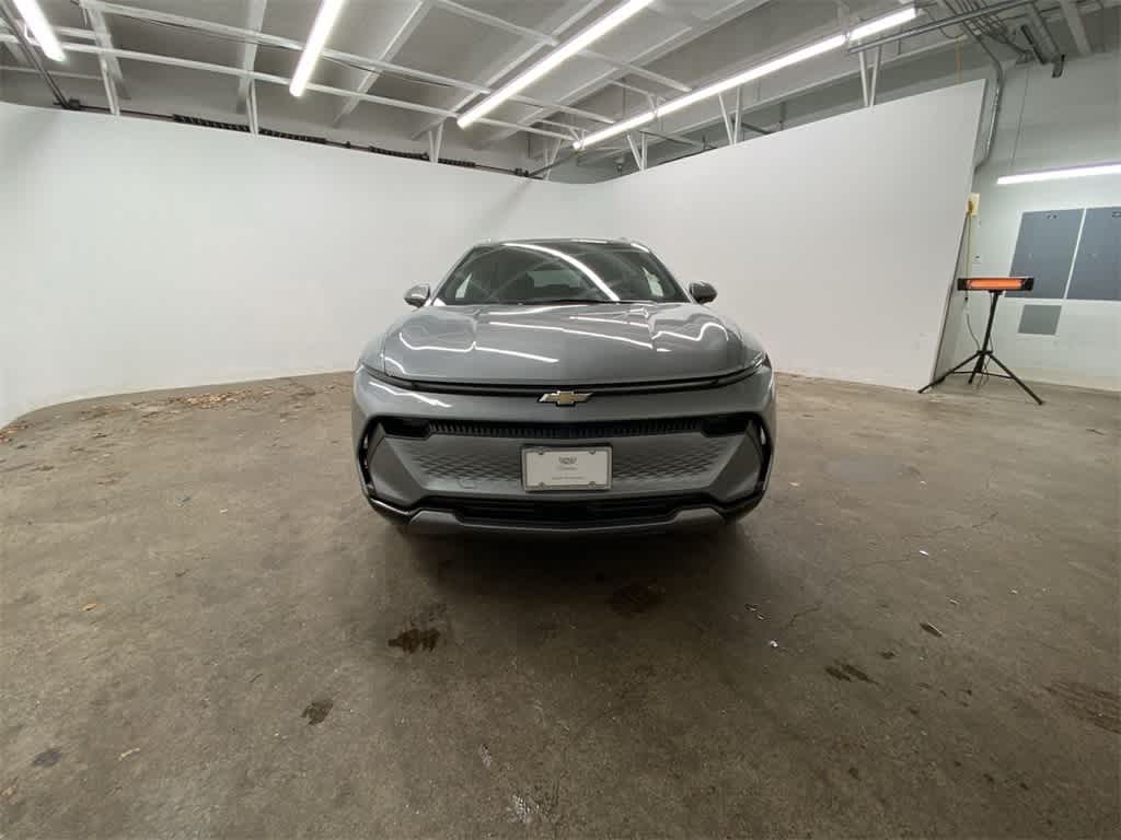 Thumbnail: 2025 Chevrolet Equinox - 9