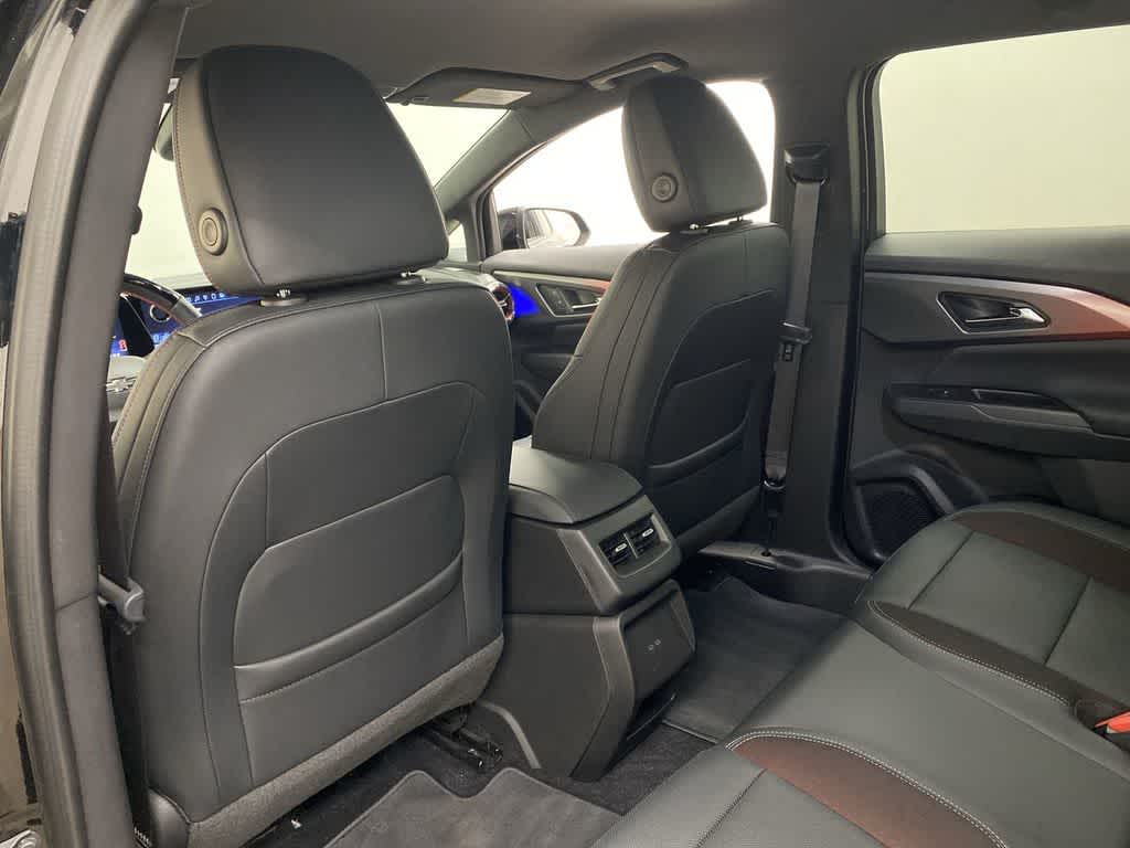 Thumbnail: 2024 Chevrolet Equinox - 16