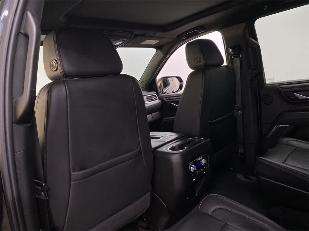 Thumbnail: 2022 GMC Yukon XL - 15