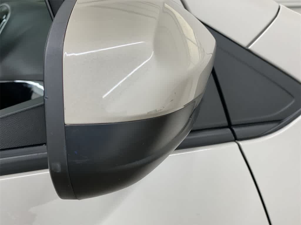 Thumbnail: 2021 Chevrolet Spark - 33