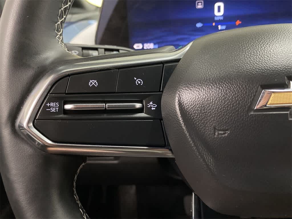 Thumbnail: 2024 Chevrolet Equinox - 21