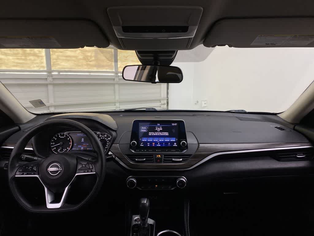 Thumbnail: 2023 Nissan Altima - 14
