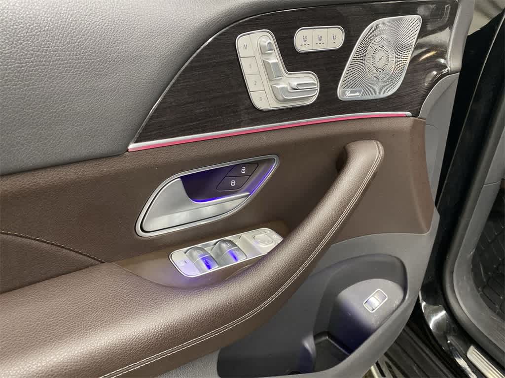 Thumbnail: 2020 Mercedes-Benz GLS - 15