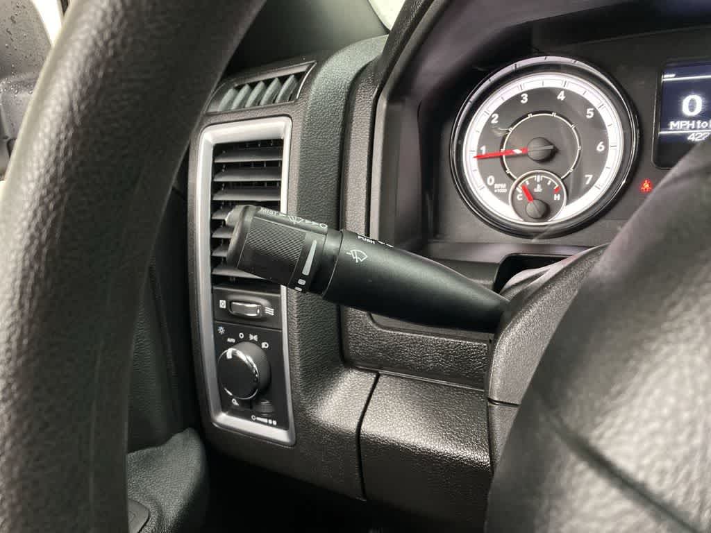 Thumbnail: 2024 RAM 1500 Classic - 22