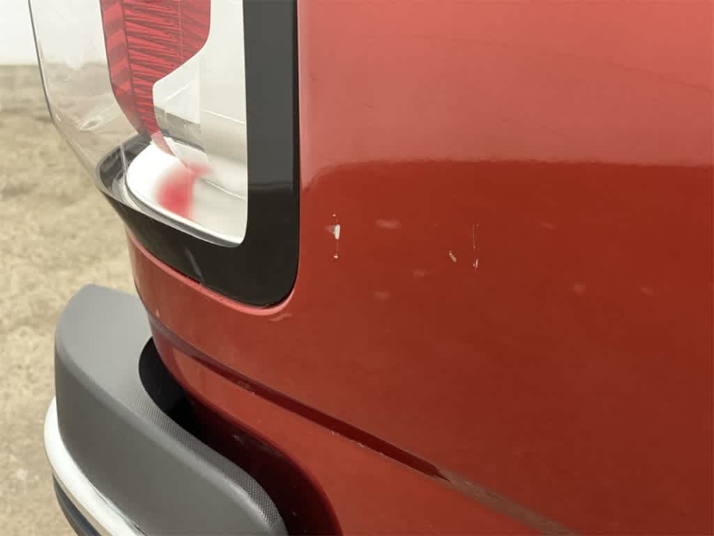 Thumbnail: 2016 GMC Canyon - 33