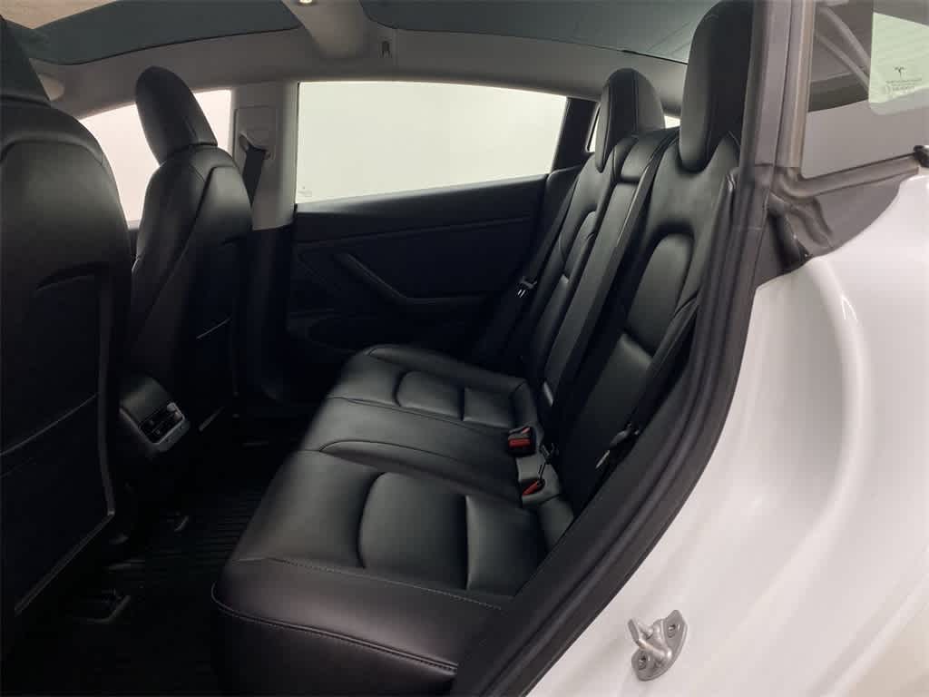 Thumbnail: 2018 Tesla Model 3 - 16