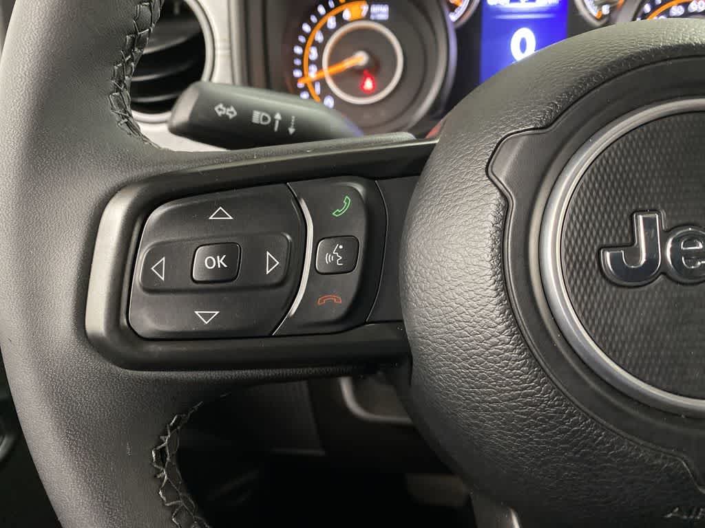 Thumbnail: 2025 Jeep Wrangler - 20