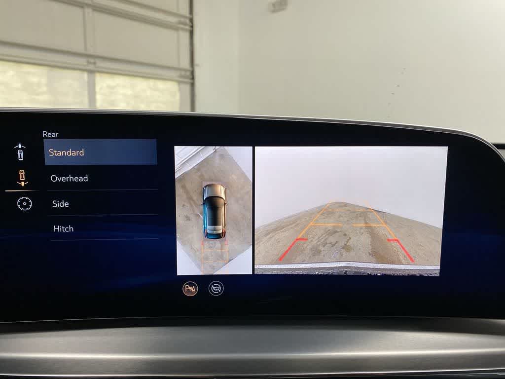 Thumbnail: 2024 Cadillac Lyriq - 25