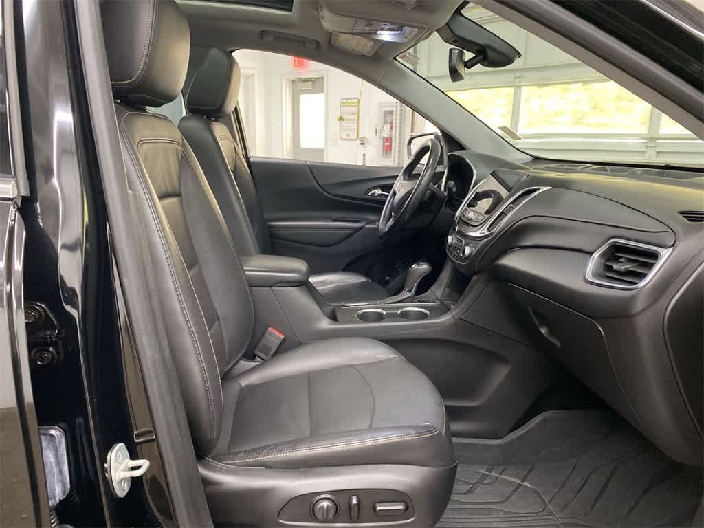 Thumbnail: 2020 Chevrolet Equinox - 18