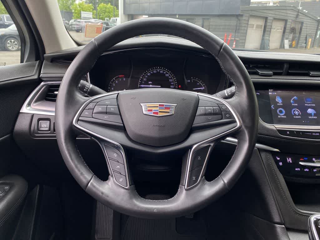 Thumbnail: 2018 Cadillac XT5 - 21