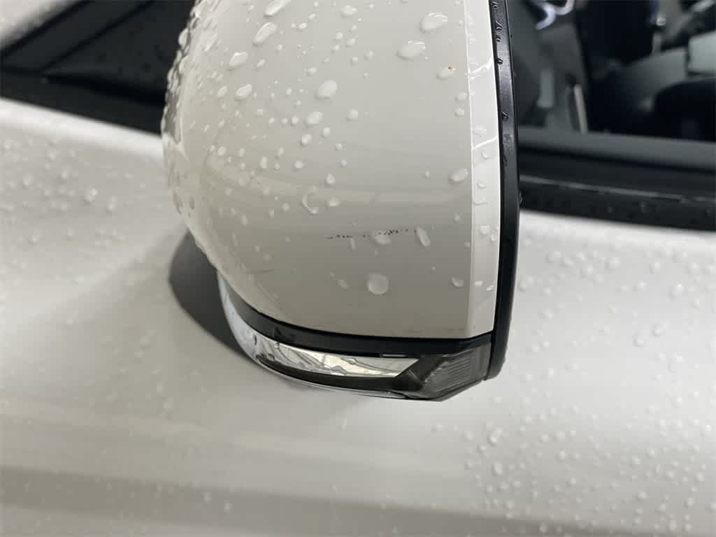 Thumbnail: 2025 Toyota Camry - 36