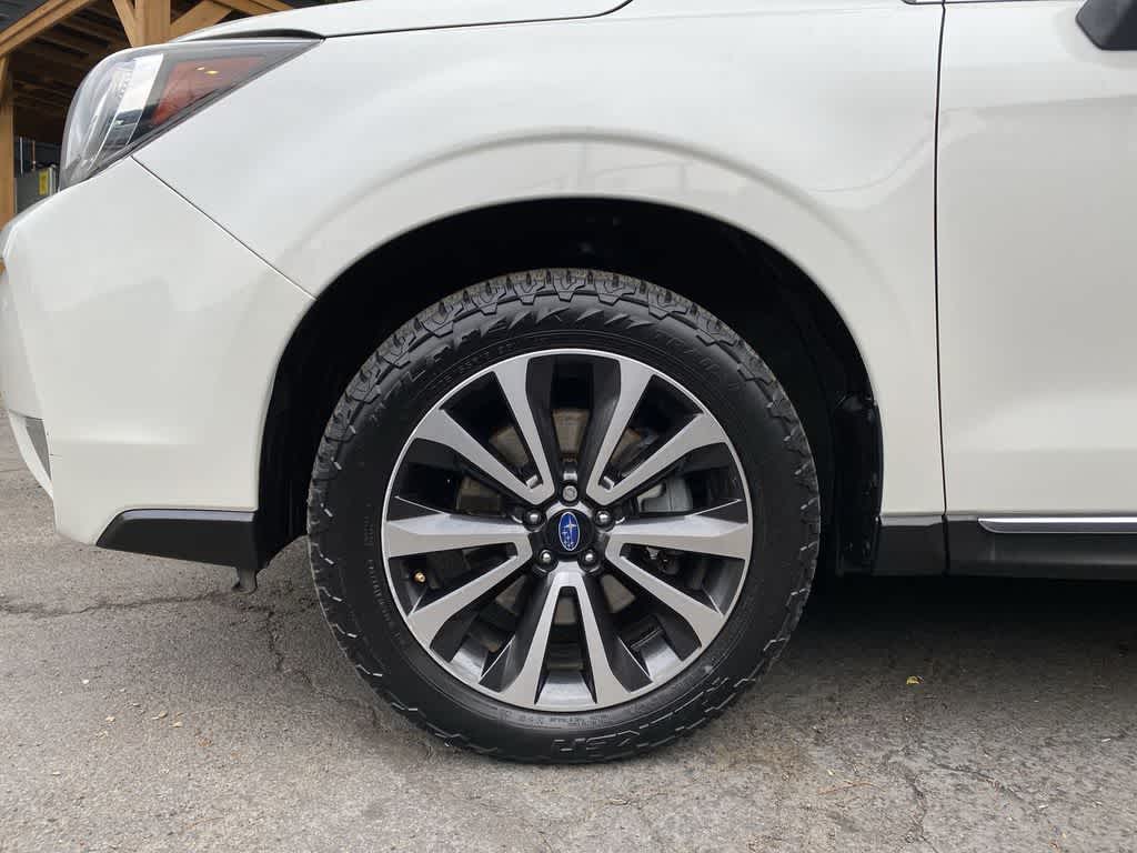 Thumbnail: 2017 Subaru Forester - 12
