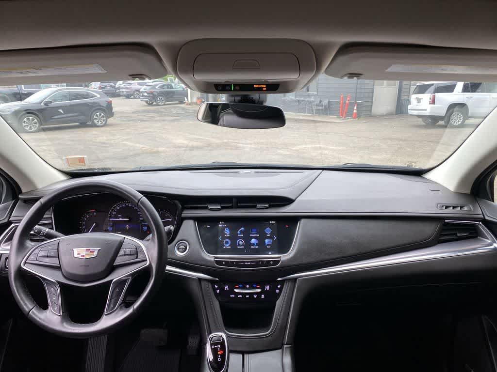Thumbnail: 2018 Cadillac XT5 - 14