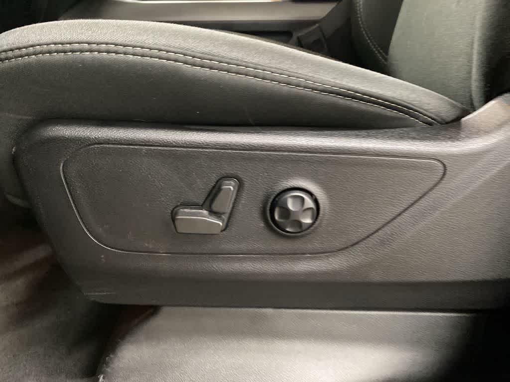 Thumbnail: 2021 RAM 1500 - 15