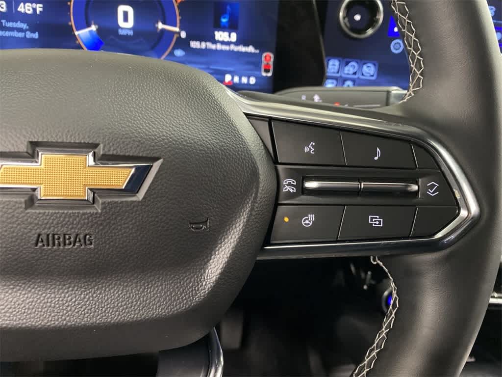 Thumbnail: 2025 Chevrolet Equinox - 21