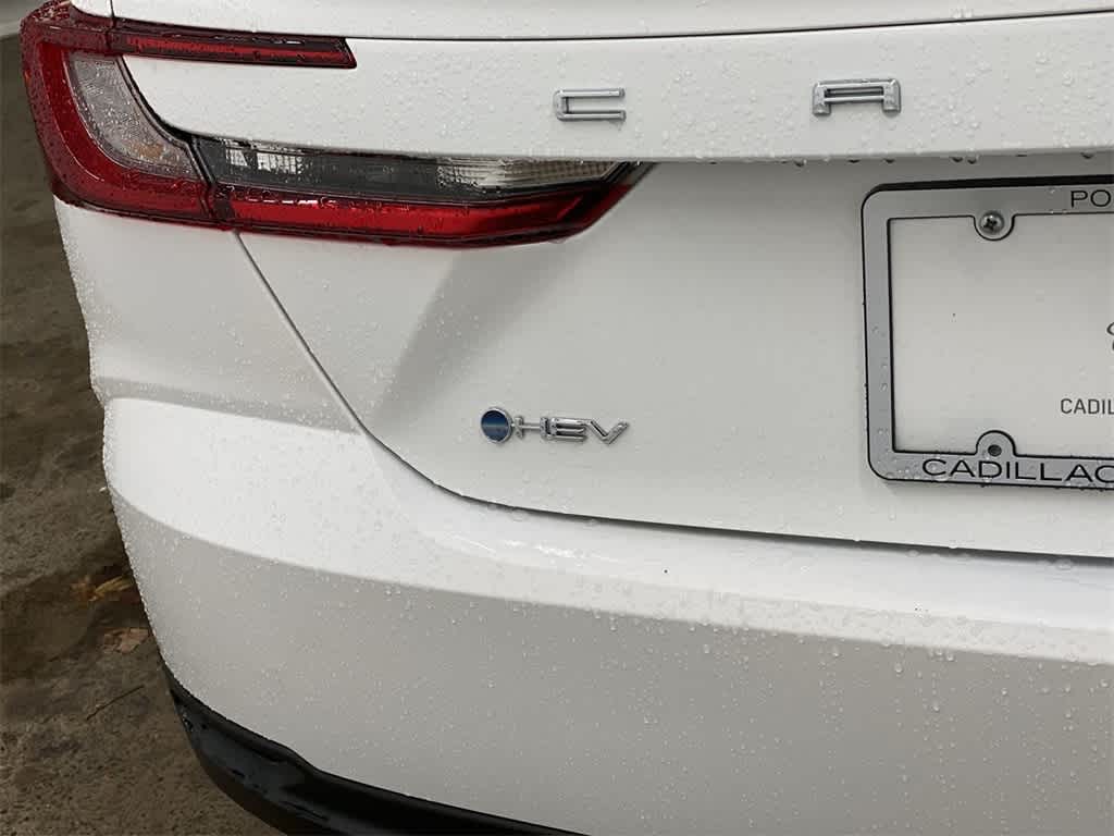 Thumbnail: 2025 Toyota Camry - 10