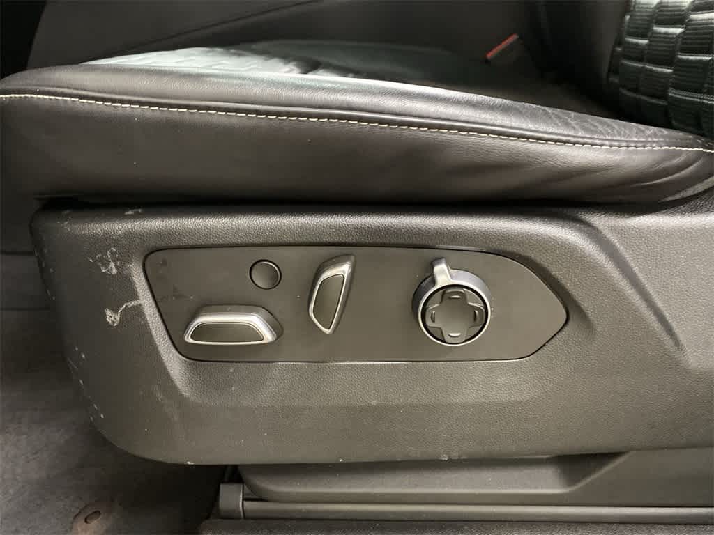 Thumbnail: 2021 Cadillac Escalade - 13