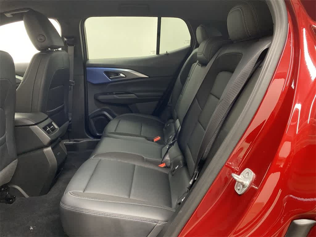 Thumbnail: 2025 Chevrolet Equinox - 16