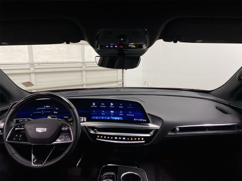 Thumbnail: 2025 Cadillac Lyriq - 13