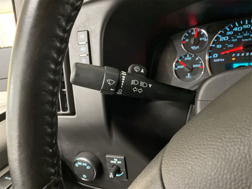 2023 Chevrolet Express 2500 22