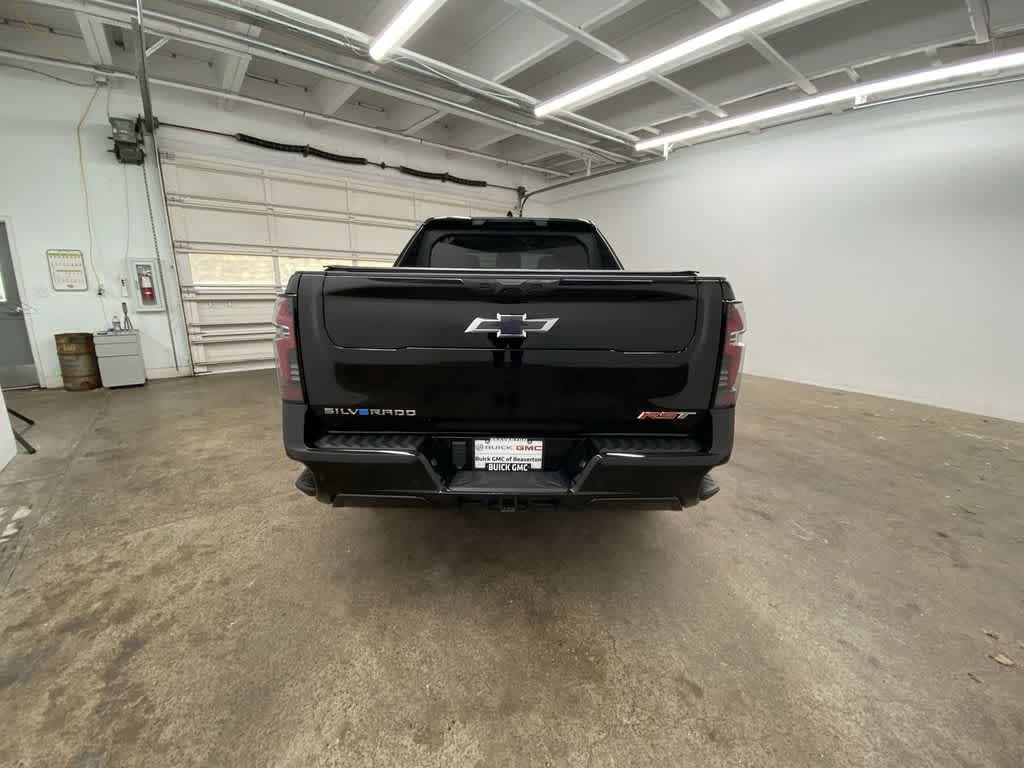 Thumbnail: 2024 Chevrolet Silverado EV - 5