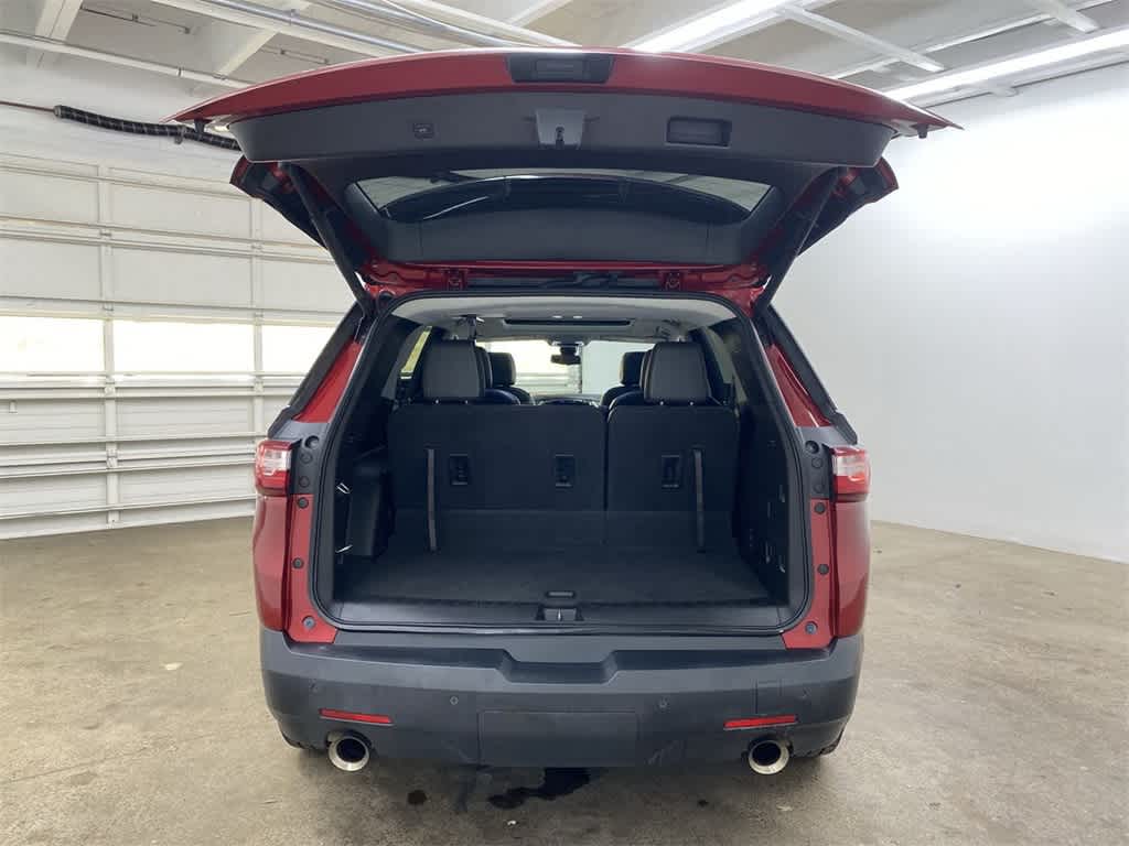 Thumbnail: 2018 Chevrolet Traverse - 29