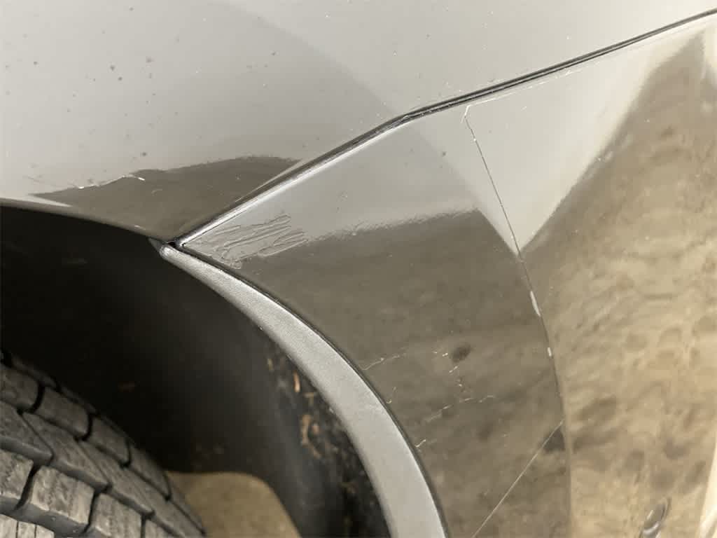 Thumbnail: 2018 Cadillac Escalade - 32