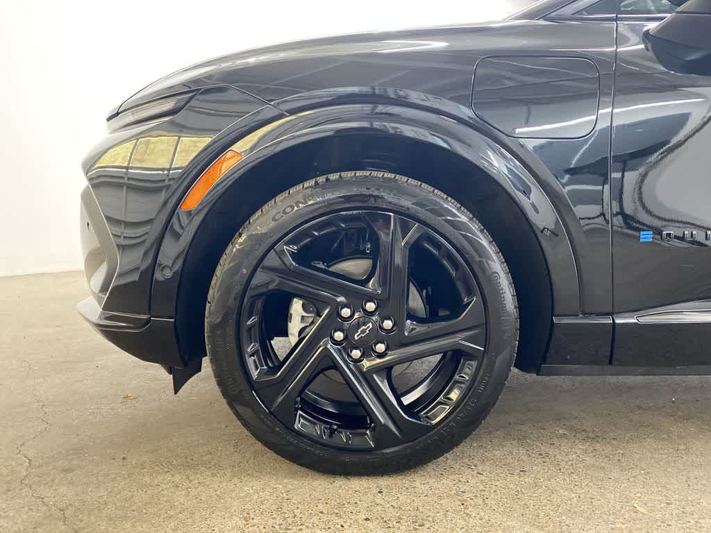 Thumbnail: 2024 Chevrolet Equinox - 12