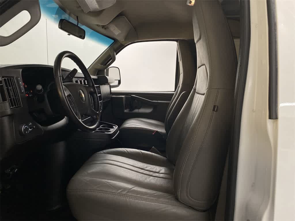 2023 Chevrolet Express 2500 14