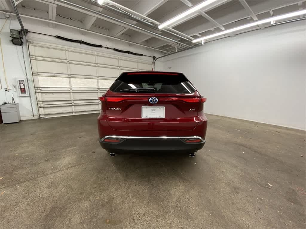 Thumbnail: 2023 Toyota Venza - 5
