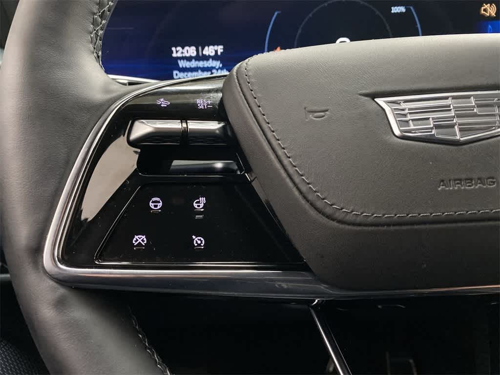 Thumbnail: 2025 Cadillac Lyriq - 21