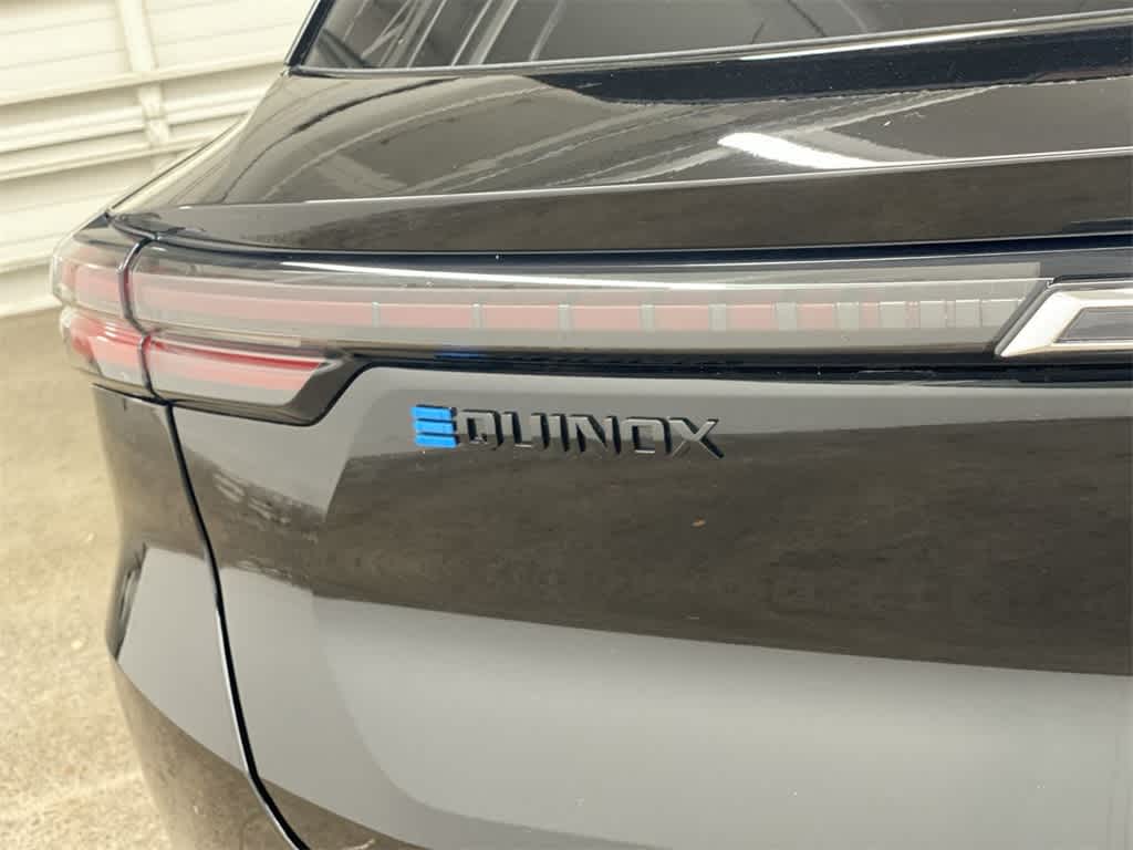 Thumbnail: 2024 Chevrolet Equinox - 10