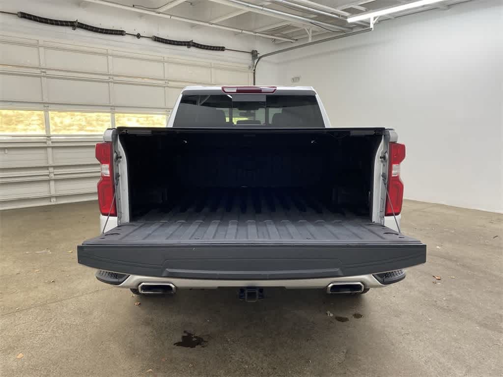 Thumbnail: 2022 Chevrolet Silverado 1500 - 28
