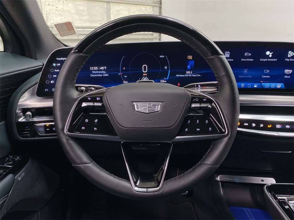 Thumbnail: 2025 Cadillac Lyriq - 20