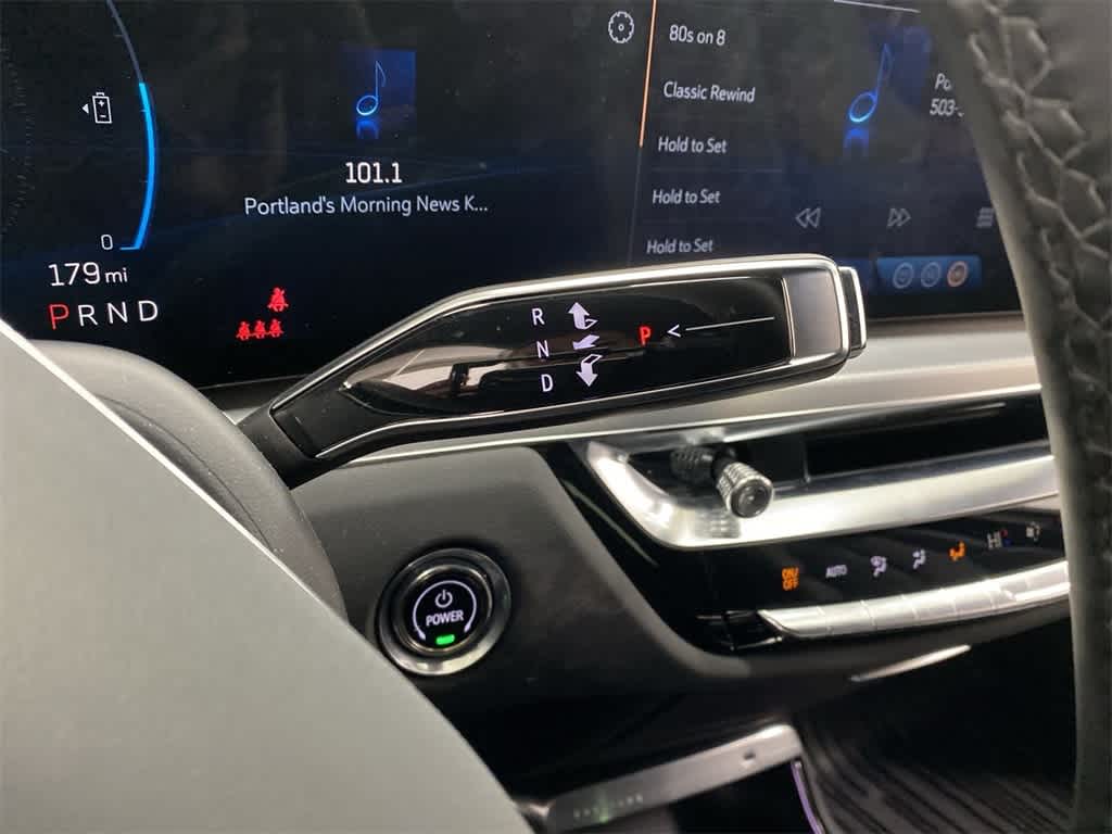 Thumbnail: 2025 Cadillac Lyriq - 26