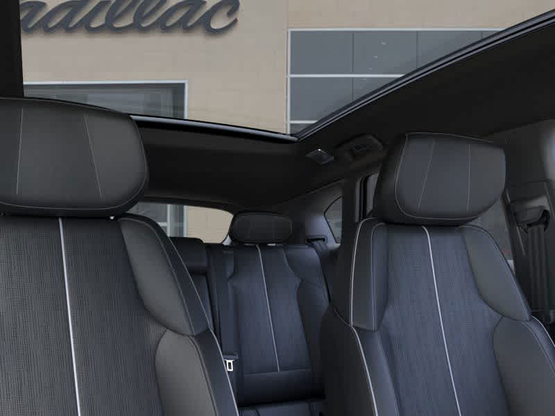 Thumbnail: 2025 Cadillac Optiq - 24