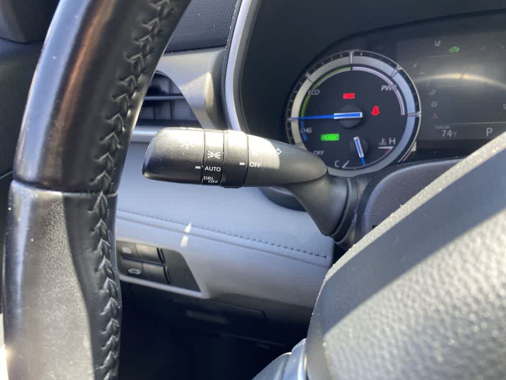 Thumbnail: 2021 Toyota Highlander - 24
