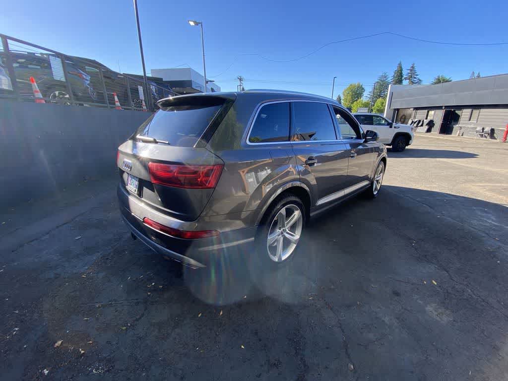Thumbnail: 2019 Audi Q7 - 6